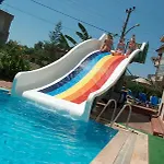 The S Apart & Suites Hotel Апарт-отель