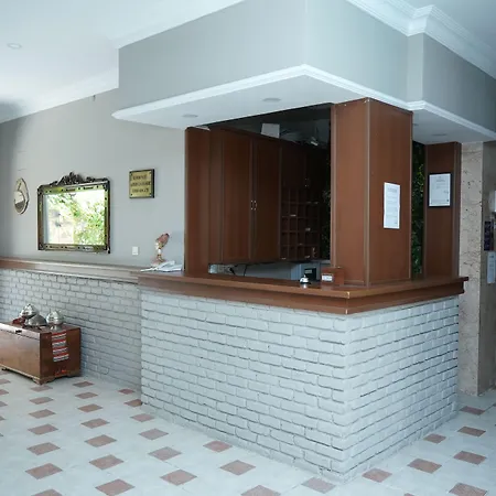 The S & Aparthotel