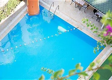 The S & Aparthotel