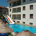 The S Apart & Suites Hotel